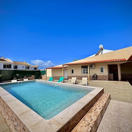 Albufeira Summer Villa 2 With Pool By Homing Bagian luar foto