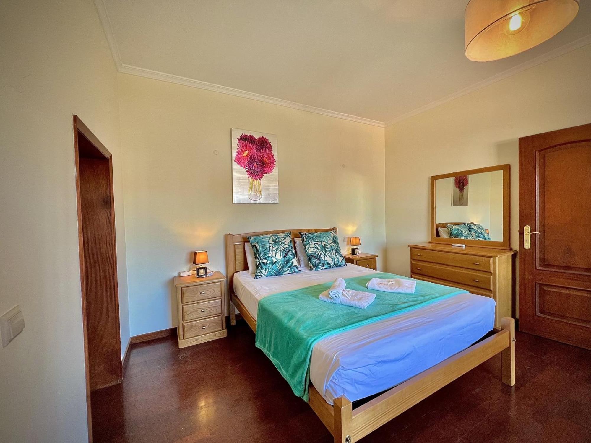 Albufeira Summer Villa 2 With Pool By Homing Bagian luar foto